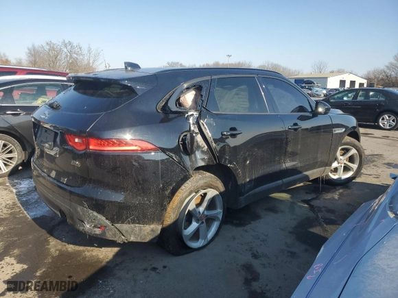 2018 Jaguar F-PACE 25t Premium with VIN SADCJ2FX0JA324060, listed as a Copart auction lot 88692105 with 66,535 mi miles and Salvage Title. Bid and sale history available at carsss.com. Image 3.