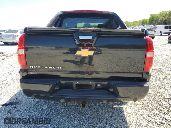 2013 Chevrolet Avalanche LT with VIN 3GNMCFE01DG177802, listed as a Copart auction lot 52987555 with 231,777 mi miles and Salvage title. Bid and sale history available at DreamBid. Image 6.