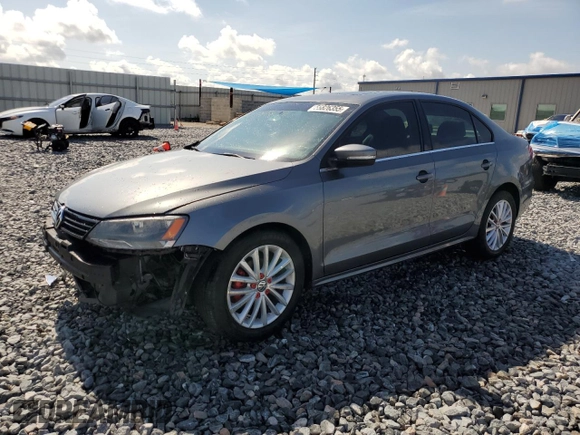 2012 Volkswagen Jetta SEL z VIN 3VWLP7AJ6CM321645, wystawiony jako Copart lot #55826355 z przebiegiem 178 683 mil mil oraz Szkoda całkowita • Salvage title. Historia ofert i sprzedaży dostępna na DreamBid. Obrazek 1.