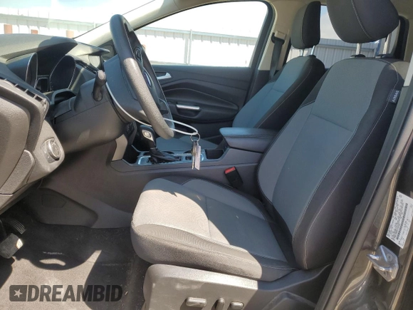 2018 Ford Escape SE z VIN 1FMCU9GD0JUA95941, wystawiony jako Copart lot #56606625 z przebiegiem 137 924 mil mil oraz Nie do naprawy • Non repairable. Historia ofert i sprzedaży dostępna na DreamBid. Obrazek 7.