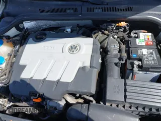 2012 Volkswagen Jetta TDI w/Premium & Nav with VIN 3VWLL7AJXCM426846, listed as a IAAI auction lot 42492125 with 127,342 mi miles and . Bid and sale history available at DreamBid. Image 10.
