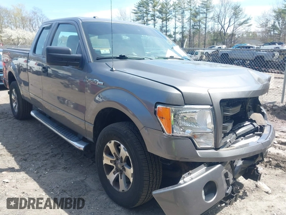 2013 Ford F-150 XL with VIN 1FTFX1EFXDFD87216, listed as a IAAI auction lot 42070988 with 153,676 mi miles. Bid and sale history available at carsss.com. Image 1.