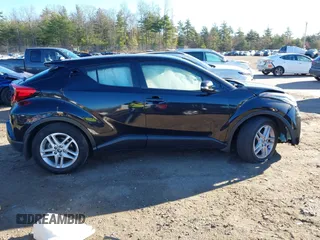 2021 Toyota C-HR LE with VIN NMTKHMBXXMR123633, listed as a IAAI auction lot 40787336 with 28,234 mi miles. Bid and sale history available at carsss.com. Image 13.