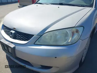 2005 Honda Civic Cpe LX with VIN 1HGEM225X5L031746, listed as a IAAI auction lot 41896295 with 211,888 mi miles. Bid and sale history available at carsss.com. Image 13.