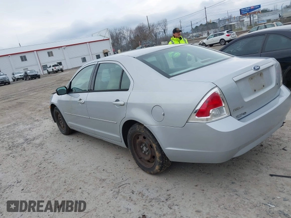 2006 Ford Fusion S with VIN 3FAFP06Z86R214910, listed as a IAAI auction lot 41491738 with 173,131 mi miles. Bid and sale history available at carsss.com. Image 3.