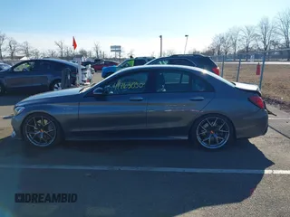 2017 Mercedes-Benz C 43 AMG с VIN 55SWF6EBXHU206007, выставлен на аукционе IAAI как лот 41763850 с пробегом 91 214 миль миль и . История ставок и продаж доступна на DreamBid. Изображение 14.