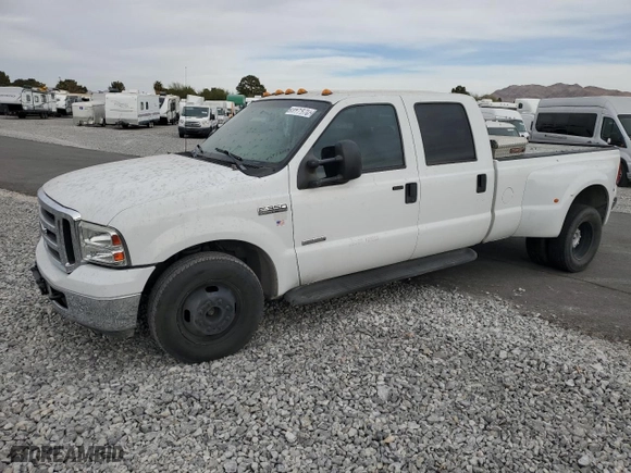 2007 Ford Super Duty F-350 DRW XL with VIN 1FTWW32P07EB17840, listed as a Copart auction lot 83973764 with 0 mi miles and Salvage Title. Bid and sale history available at carsss.com. Image 1.