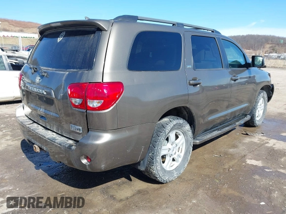 2010 Toyota Sequoia SR5 with VIN 5TDBY5G10AS027095, listed as a IAAI auction lot 41685335 with 1 mi miles. Bid and sale history available at carsss.com. Image 4.
