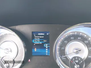2014 Chrysler 300 with VIN 2C3CCAGG1EH375447, listed as a IAAI auction lot 41604083 with 180,286 mi miles. Bid and sale history available at carsss.com. Image 7.