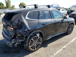 2023 BMW X1 xDrive28i with VIN WBX73EF05P5W78138, listed as a Copart auction lot 62868065 with 12,534 mi miles and Salvage title. Bid and sale history available at DreamBid. Image 3.
