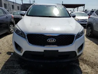 2018 Kia Sorento L with VIN 5XYPG4A31JG346631, listed as a Copart auction lot 50073165 with 126,182 mi miles and Clean Title. Bid and sale history available at carsss.com. Image 5.