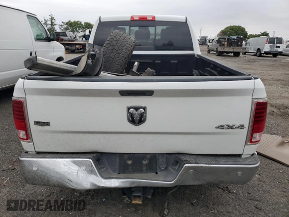 2016 Ram 2500 Laramie z VIN 3C6UR5NL3GG229955, wystawiony jako Copart lot #53573345 z przebiegiem 177 314 mil mil oraz Szkoda całkowita • Salvage title. Historia ofert i sprzedaży dostępna na DreamBid. Obrazek 6.