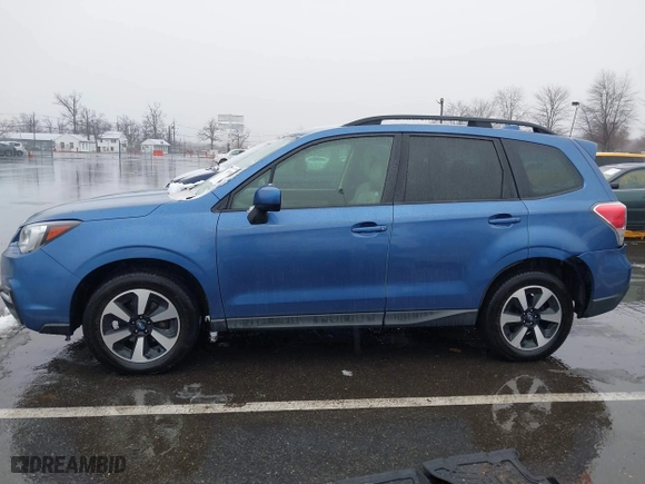 2018 Subaru Forester Premium with VIN JF2SJAEC9JH576012, listed as a IAAI auction lot 41512545 with 94,121 mi miles. Bid and sale history available at carsss.com. Image 15.