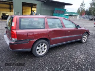 2002 Volvo V70 with VIN YV1SW58D022237035, listed as a Copart auction lot 80533054 with 235,088 mi miles and Clean Title. Bid and sale history available at carsss.com. Image 3.