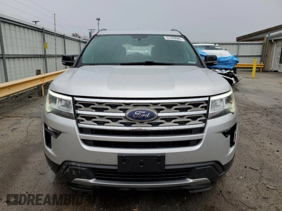 2018 Ford Explorer XLT с VIN 1FM5K7D84JGA34326, выставлен на аукционе Copart как лот 51429985 с пробегом 70 109 миль миль и Списание • Salvage title. История ставок и продаж доступна на DreamBid. Изображение 5.