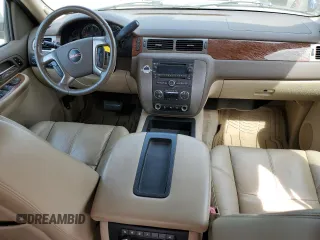 2007 GMC Yukon SLT with VIN 1GKFK13057J305802, listed as a Copart auction lot 57156884 with 218,494 mi miles and Salvage Title. Bid and sale history available at carsss.com. Image 8.