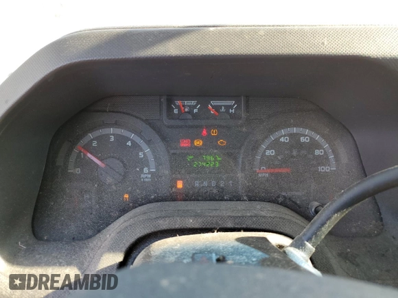 2009 Ford Econoline Passenger XL с VIN 1FBNE31LX9DA00518, выставлен на аукционе Copart как лот 74090534 с пробегом 274 223 миль миль и На запчасти • Non repairable. История ставок и продаж доступна на DreamBid. Изображение 9.