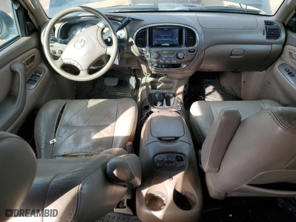 2004 Toyota Sequoia Limited with VIN 5TDBT48A04S208483, listed as a Copart auction lot 45672095 with 262,847 mi miles and Salvage Title. Bid and sale history available at carsss.com. Image 8.