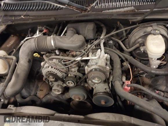 2005 Chevrolet Silverado 1500 with VIN 1GCEC14X95Z265920, listed as a IAAI auction lot 41985282 with 137,037 mi miles and . Bid and sale history available at DreamBid. Image 10.