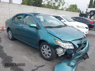 2010 Toyota Corolla z VIN 1NXBU4EE9AZ285571, wystawiony jako IAAI lot #42355133 z przebiegiem 64 361 mil mil oraz . Historia ofert i sprzedaży dostępna na DreamBid. Obrazek 1.