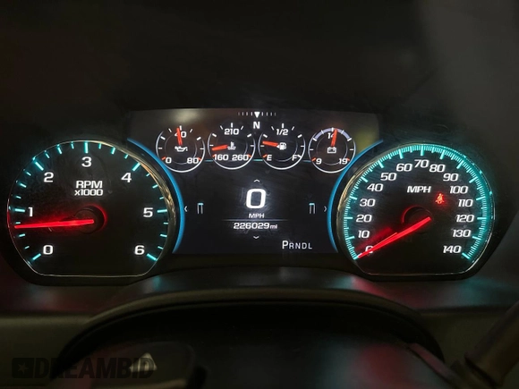 2018 GMC Sierra 1500 Denali z VIN 3GTU2PEJXJG171695, wystawiony jako Copart lot #59631005 z przebiegiem 226 029 mil mil oraz Czysty tytuł • Clean title. Historia ofert i sprzedaży dostępna na DreamBid. Obrazek 8.