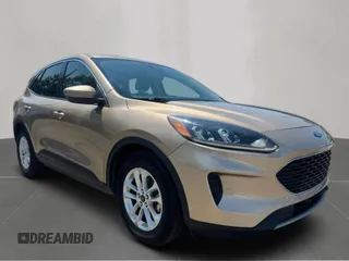 2020 Ford Escape SE with VIN 1FMCU0G69LUB61290, listed as a Copart auction lot 67142325 with 147,546 mi miles and Clean title. Bid and sale history available at DreamBid. Image 1.