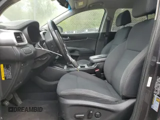 2017 Kia Sorento LX with VIN 5XYPGDA38HG327987, listed as a Copart auction lot 53922925 with 134,047 mi miles and Clean Title. Bid and sale history available at carsss.com. Image 7.
