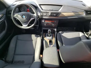 2015 BMW X1 sDrive28i with VIN WBAVM1C51FV316118, listed as a Copart auction lot 46663445 with 117,361 mi miles and Clean Title. Bid and sale history available at carsss.com. Image 8.