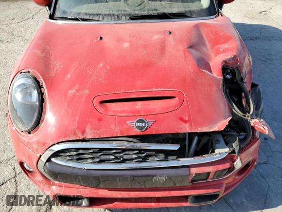 2020 MINI Hardtop Cooper S z VIN WMWXR5C06L2M24074, wystawiony jako Copart lot #82985484 z przebiegiem 49 536 mil mil oraz Szkoda całkowita • Salvage title. Historia ofert i sprzedaży dostępna na DreamBid. Obrazek 13.