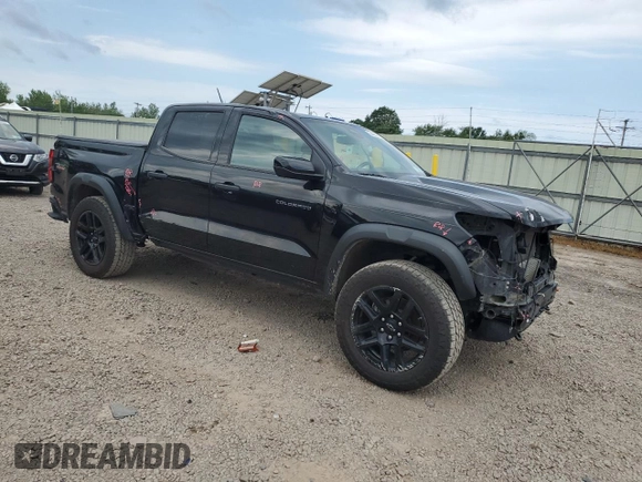 2023 Chevrolet Colorado 4WD Trail Boss с VIN 1GCPTEEKXP1241937, выставлен на аукционе Copart как лот 64436275 с пробегом 53 323 миль миль и Списание • Salvage title. История ставок и продаж доступна на DreamBid. Изображение 4.
