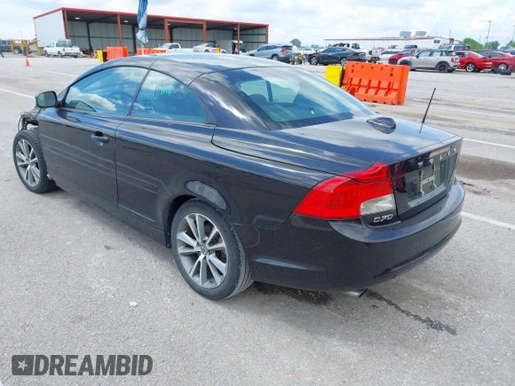 2013 Volvo C70 T5 с VIN YV1672MC6DJ140019, выставлен на аукционе IAAI как лот 42156461 с пробегом 72 669 миль миль и . История ставок и продаж доступна на DreamBid. Изображение 3.