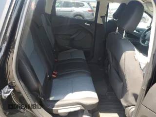 2018 Ford Escape SE z VIN 1FMCU9GD3JUA78244, wystawiony jako Copart lot #59508955 z przebiegiem 108 273 mil mil oraz Szkoda całkowita • Salvage title. Historia ofert i sprzedaży dostępna na DreamBid. Obrazek 11.