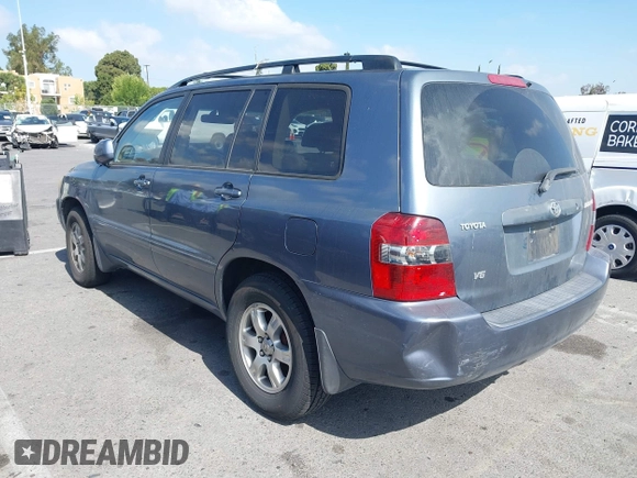 2006 Toyota Highlander z VIN JTEGP21A560104453, wystawiony jako IAAI lot #42266116 z przebiegiem 177 899 mil mil oraz . Historia ofert i sprzedaży dostępna na DreamBid. Obrazek 3.
