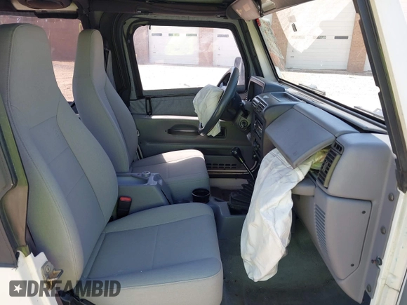 1998 Jeep Wrangler Sport с VIN 1J4FY19S2WP721248, выставлен на аукционе IAAI как лот 42553613 с пробегом 186 494 миль миль и . История ставок и продаж доступна на DreamBid. Изображение 5.