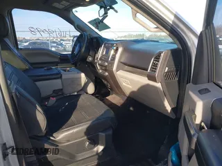 2016 Ford F-150 XL with VIN 1FTEW1CG7GKF33027, listed as a IAAI auction lot 41618098 with 121,747 mi miles and . Bid and sale history available at carsss.com. Image 5.