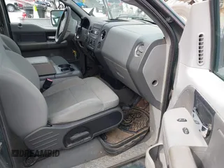 2007 Ford F-150 XLT with VIN 1FTPW14V87KA46425, listed as a IAAI auction lot 41927510 with 268,978 mi miles. Bid and sale history available at carsss.com. Image 5.