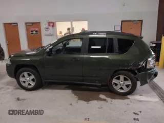 2008 Jeep Compass Sport with VIN 1J8FF47W28D534267, listed as a IAAI auction lot 42009243 with 122,720 mi miles and . Bid and sale history available at carsss.com. Image 14.