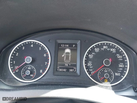 2016 Volkswagen Tiguan SEL with VIN WVGAV7AX6GW558562, listed as a IAAI auction lot 41877989 with 138,342 mi miles. Bid and sale history available at carsss.com. Image 7.