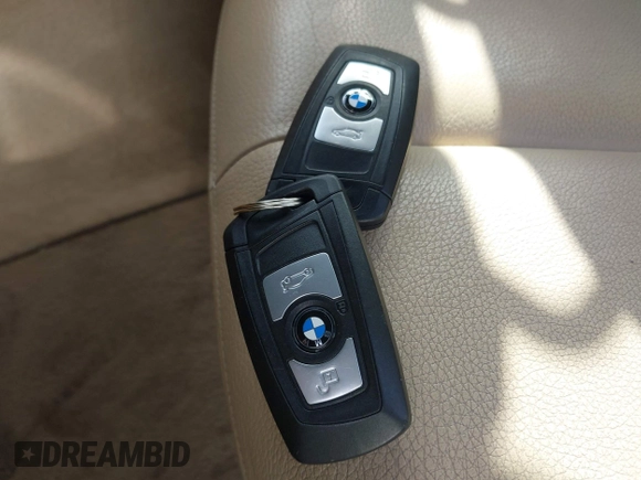 2014 BMW 4 Series 428i with VIN WBA3V5C50EP751257, listed as a IAAI auction lot 42431133 with 99,070 mi miles and . Bid and sale history available at DreamBid. Image 11.