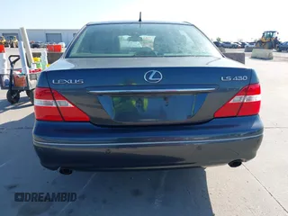 2005 Lexus LS 430 with VIN JTHBN36F155026302, listed as a IAAI auction lot 41974790 with 157,902 mi miles. Bid and sale history available at carsss.com. Image 16.