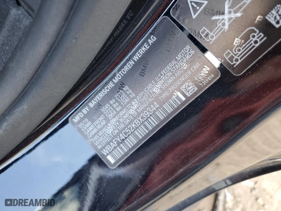 2019 BMW 8 Series M850i xDrive with VIN WBAFY4C52KBX39344, listed as a Copart auction lot 50695235 with 35,699 mi miles and Clean Title. Bid and sale history available at carsss.com. Image 12.