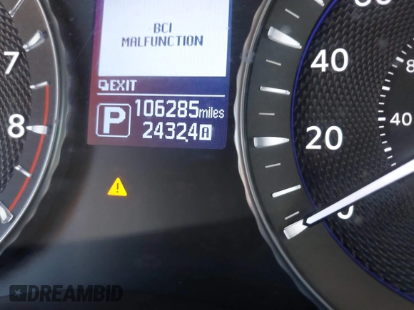2015 Infiniti Q70 with VIN JN1BY1PP8FM601834, listed as a IAAI auction lot 42028330 with 106,285 mi miles and . Bid and sale history available at DreamBid. Image 15.