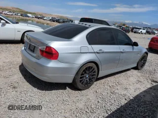 2007 BMW 3 Series 328xi with VIN WBAVC73507KP34341, listed as a Copart auction lot 52455725 with Not provided miles and Salvage title. Bid and sale history available at DreamBid. Image 3.