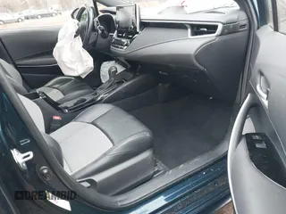 2019 Toyota Corolla Hatchback SE with VIN JTNK4RBEXK3060018, listed as a IAAI auction lot 41500627 with 96,997 mi miles. Bid and sale history available at carsss.com. Image 5.