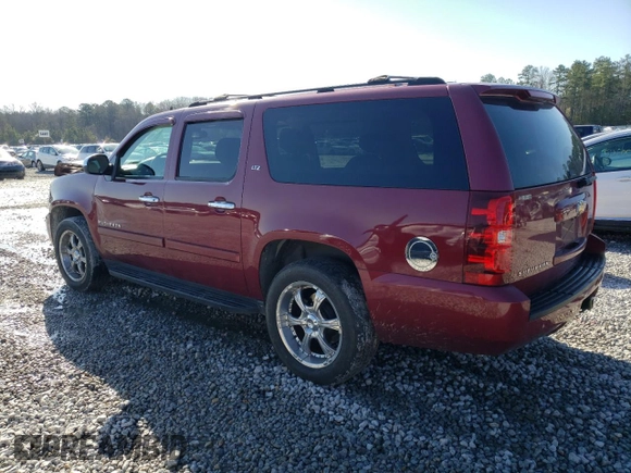2007 Chevrolet Suburban LS with VIN 1GNFC16057J212547, listed as a Copart auction lot 48611455 with 257,188 mi miles and Salvage Title. Bid and sale history available at carsss.com. Image 2.