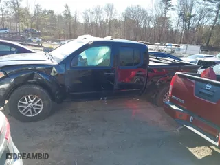 2016 Nissan Frontier SV with VIN 1N6AD0FV5GN742335, listed as a IAAI auction lot 41411366 with 147,727 mi miles. Bid and sale history available at carsss.com. Image 14.