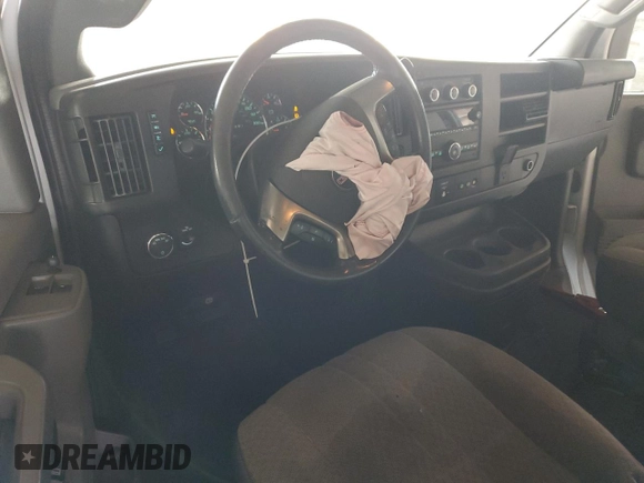2018 Chevrolet Express Cargo Van with VIN 1GCWGAFP8J1266815, listed as a Copart auction lot 86369234 with 236,594 mi miles and Salvage Title. Bid and sale history available at carsss.com. Image 8.