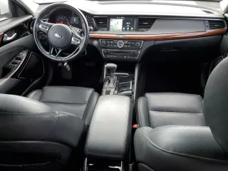 2017 Kia Cadenza Premium with VIN KNALC4J13H5091215, listed as a Copart auction lot 80734974 with 67,266 mi miles and Salvage Title. Bid and sale history available at carsss.com. Image 8.
