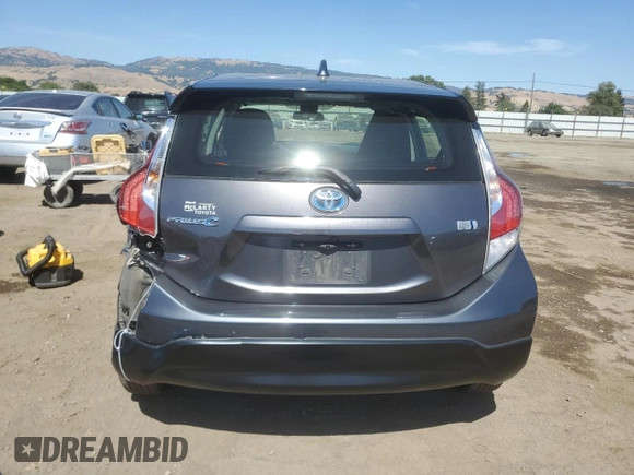 2017 Toyota Prius One z VIN JTDKDTB38H1592890, wystawiony jako Copart lot #59017725 z przebiegiem 193 256 mil mil oraz Szkoda całkowita • Salvage title. Historia ofert i sprzedaży dostępna na DreamBid. Obrazek 6.