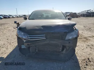 2013 Volkswagen Passat SE with VIN 1VWBH7A30DC130963, listed as a Copart auction lot 47929415 with 176,137 mi miles and Salvage Title. Bid and sale history available at carsss.com. Image 5.